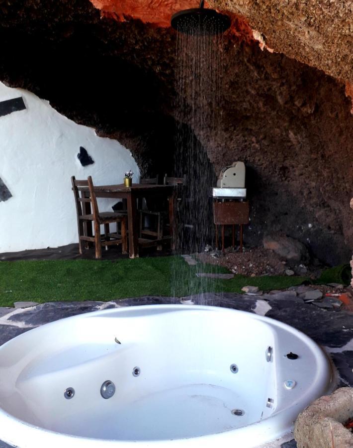 Casa Rural Alessia With Jacuzzi ,Garden & Swimming Pool Vila Santa Cruz de Tenerife Exterior foto